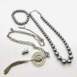 Vintage Metallic Glass Pearl Jewelry Lot